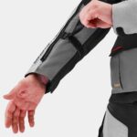 SHIMA MOTO JAKNA TRACKER SVETLO SIVA - Slika 13